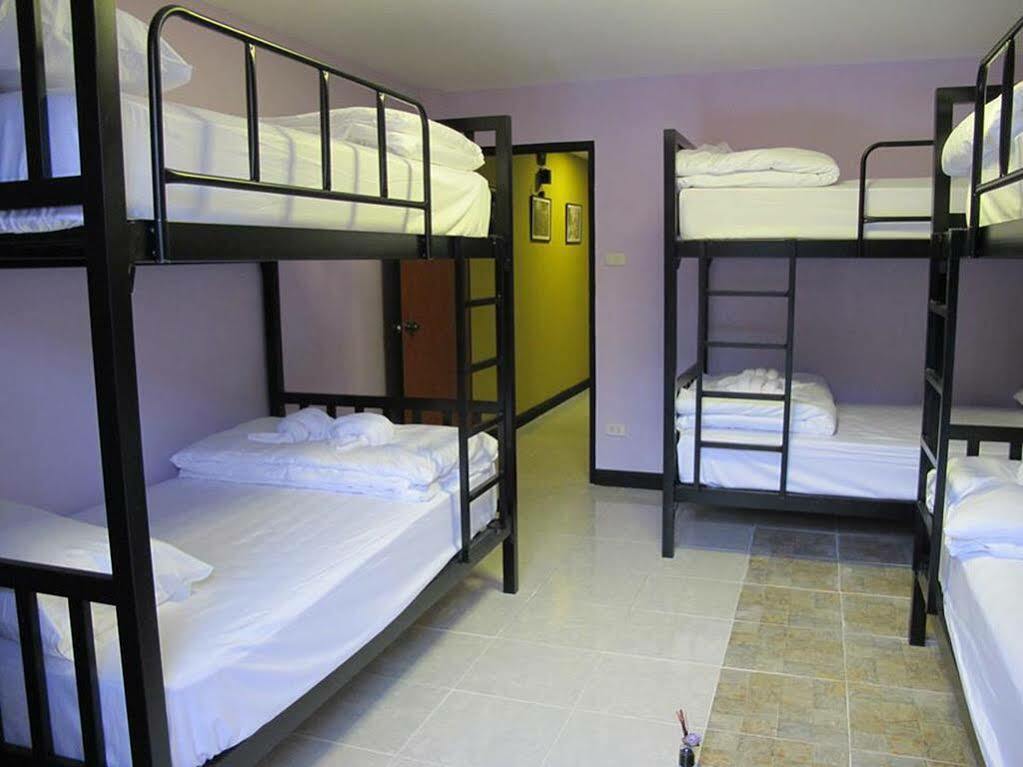 Why Not House Hostel เชียงใหม่ ภายนอก รูปภาพ