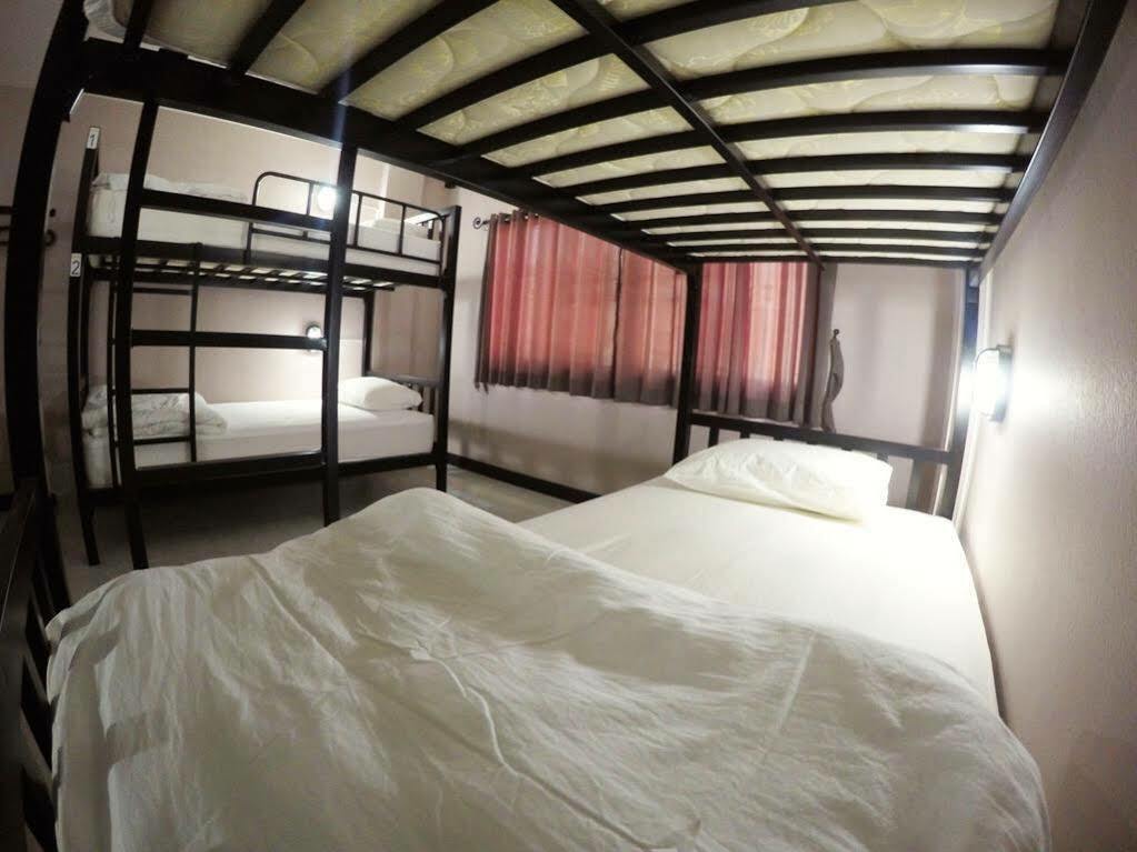 Why Not House Hostel เชียงใหม่ ภายนอก รูปภาพ